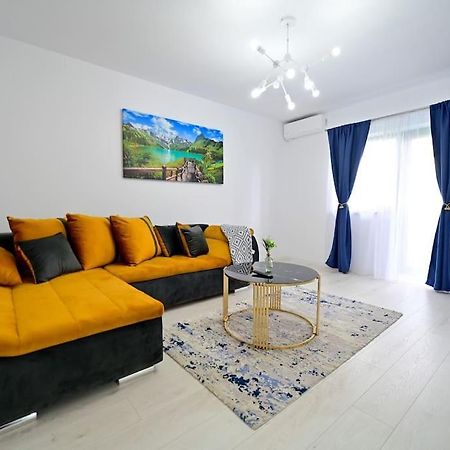 Flh - Just 5 Apartment เชลิมบาร์ ภายนอก รูปภาพ