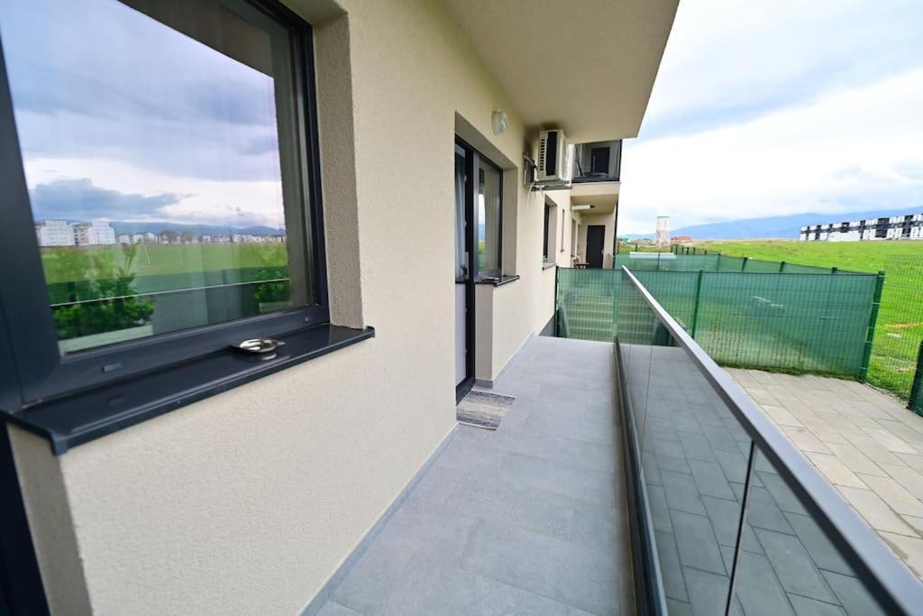 Flh - Just 5 Apartment เชลิมบาร์ ภายนอก รูปภาพ